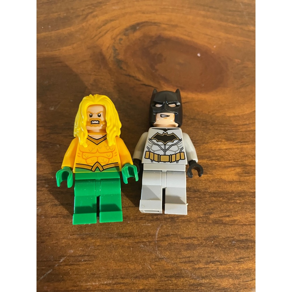 LEGO DC Super Heroes Minifigures Lot Aquaman and Batman Justice League Figures